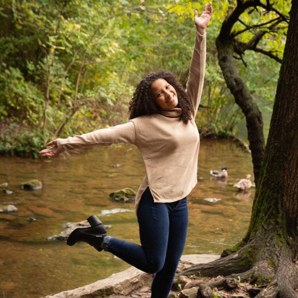 Meet your Posher, Victoria